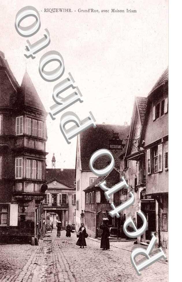 Grand'rue avec maison Iriam