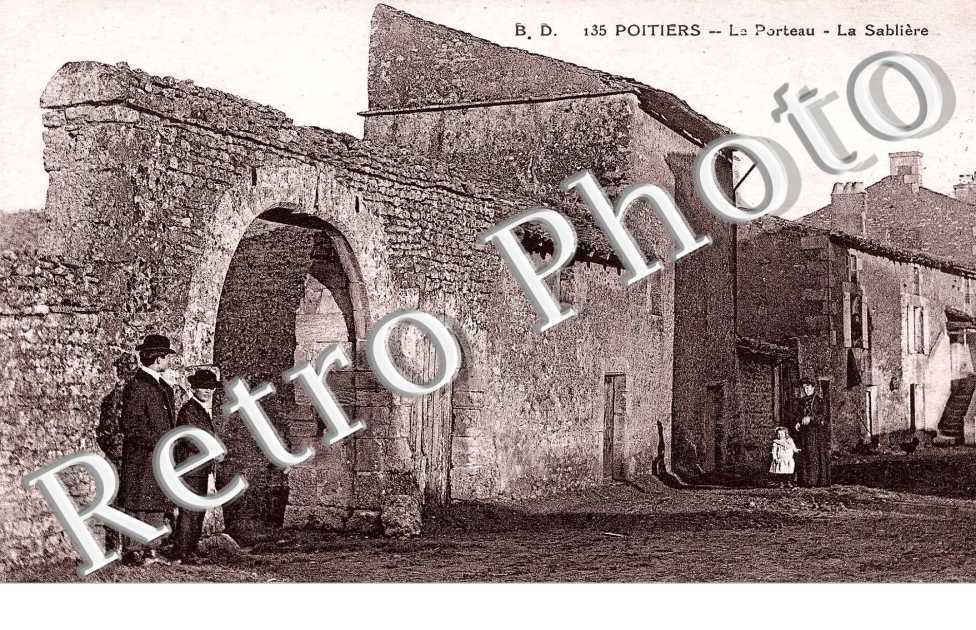 LE PORTEAU  LA SABLIERE