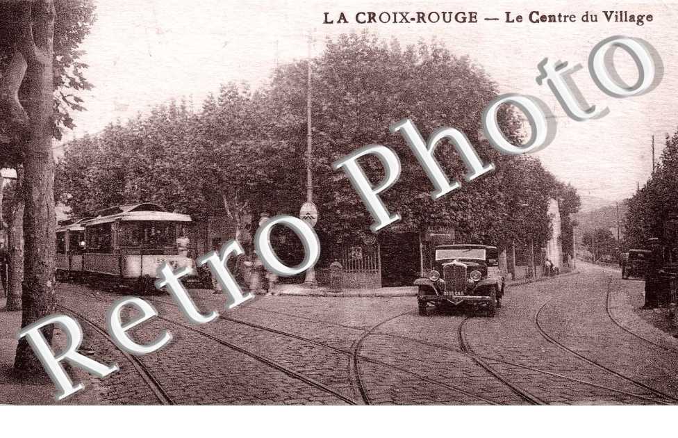 LA CROIX ROUGE LE CENTRE DU VILLAGE