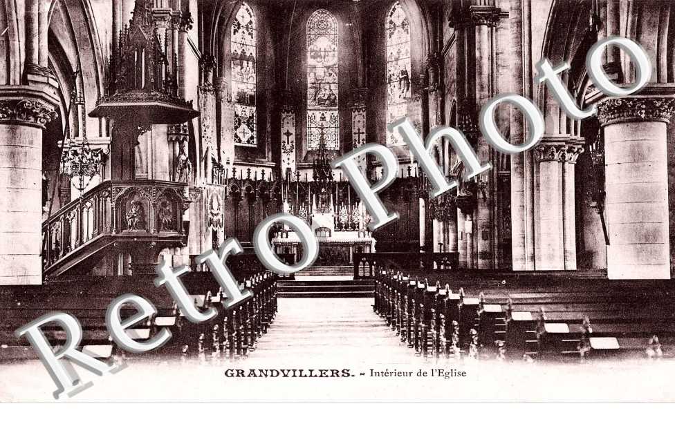 Interieure de l&#039;eglise