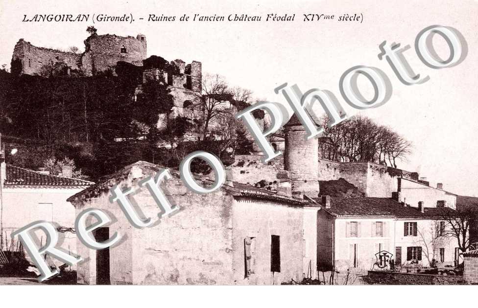 Ruines de l&#039;ancien chateau feodal