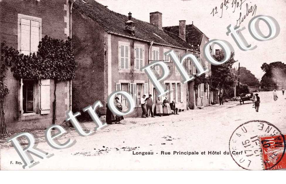rue principale et hotel du Cerf