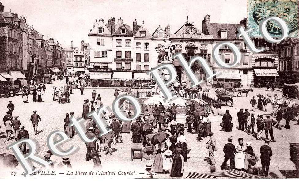 Place de l&#039; Amiral Courbet