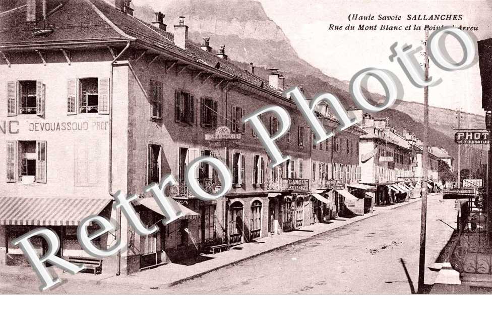 Rue du Mont blanc et pointe d&#039;Arreu