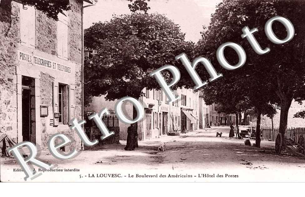 le boulevard des Americains L&#039;Hotel des Postes