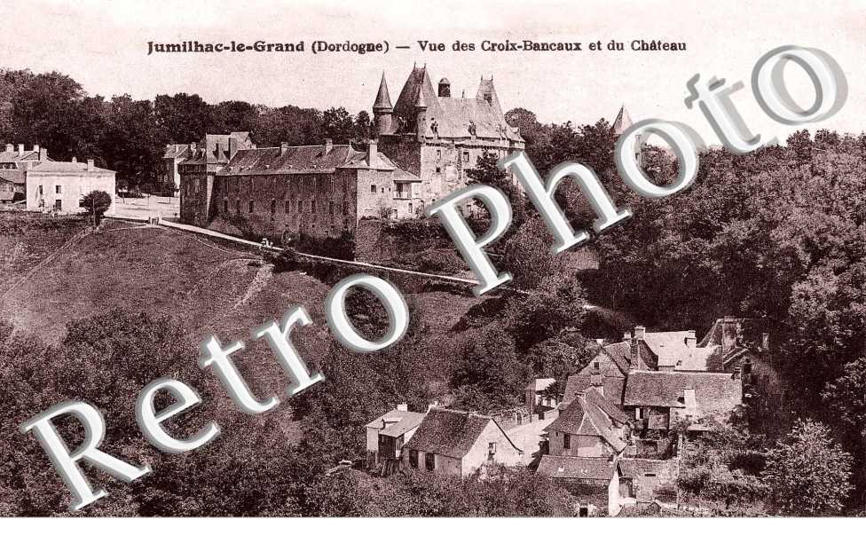 Vue des Croix-Bancaux et du chateau