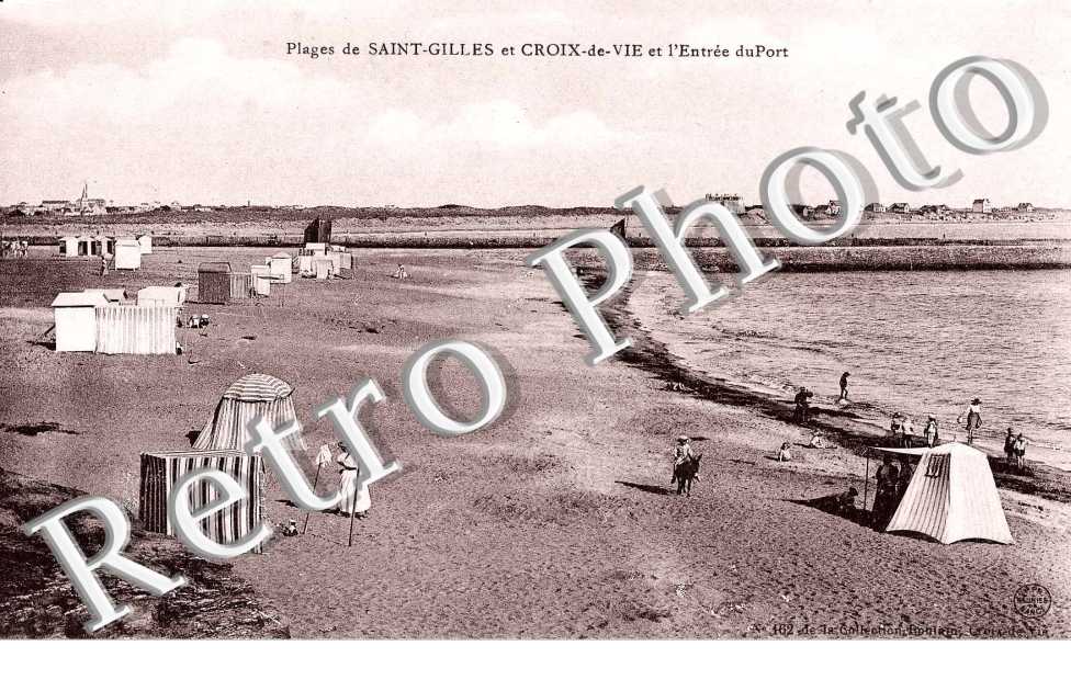 la Plage et l'Entrée du Port