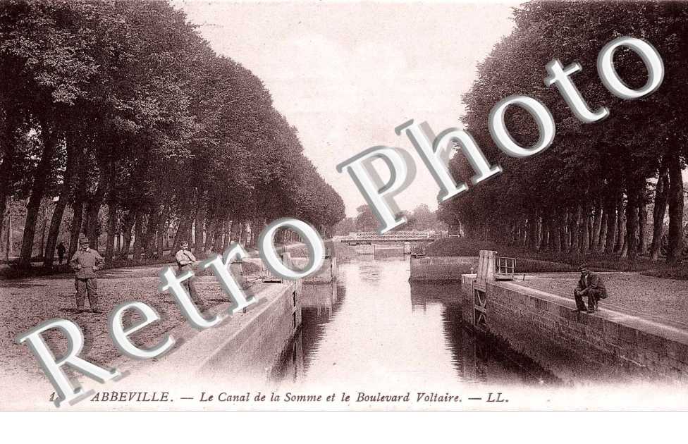 Le canal de la Somme et le Boulevard Voltaire