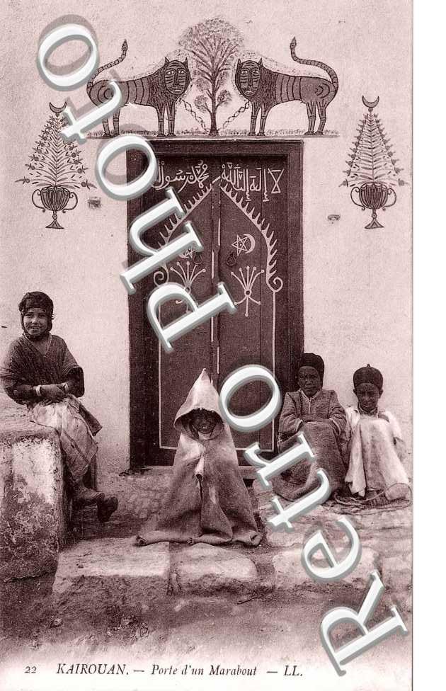 Porte d&#039;un marabout