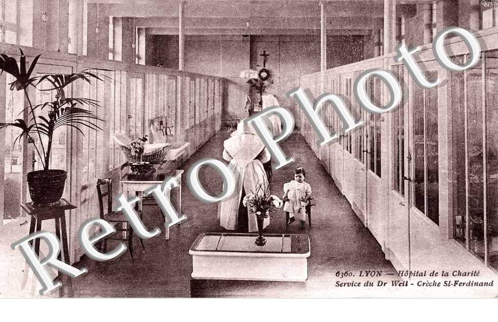 Hopital de la charite - Service du Docteur Weil - creche Saint Ferdinand