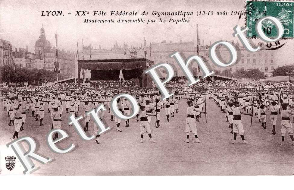 Fete federale de gymnastique - Mouvements d'ensemble par les pupilles