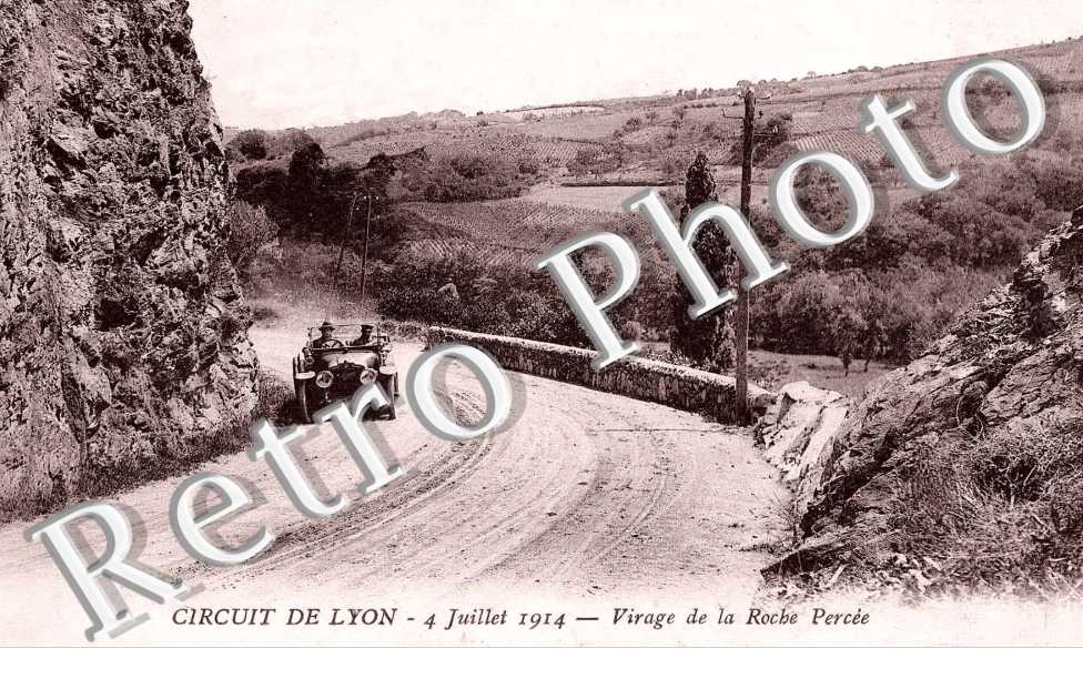 Circuit de Lyon 4 Juillet 1914  Virage de la Roche Percee