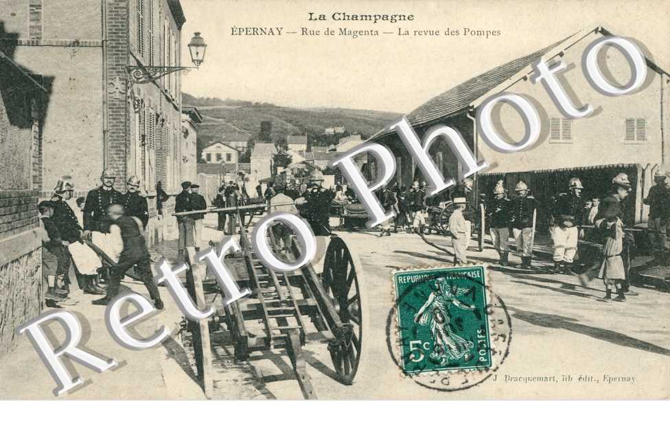 Rue de Magenta - La revue des Pompes