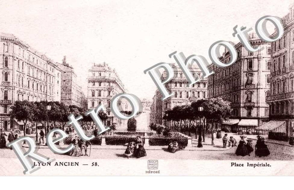 LYON ANCIEN place Imperiale