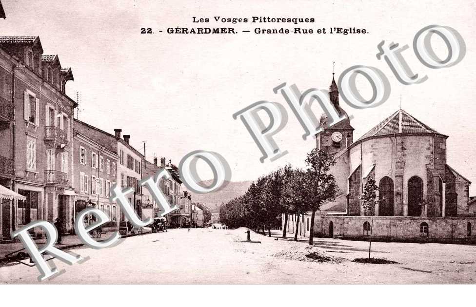Grande rue et l'eglise