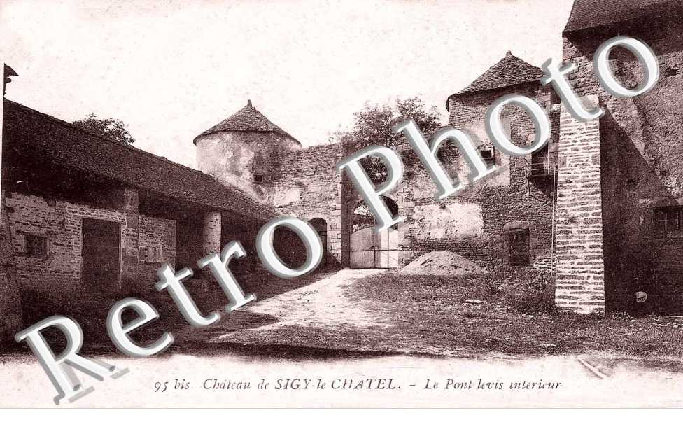 Chateau de Sigy - Le pont levis interieur