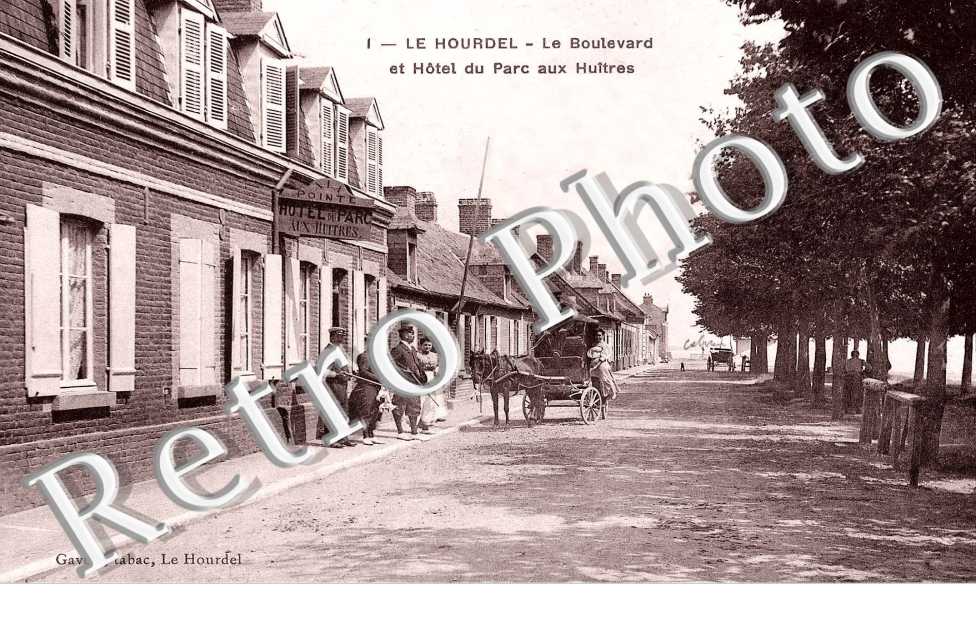 Le Hourdel Le Boulevard et Hotel du Parc aux Huitres