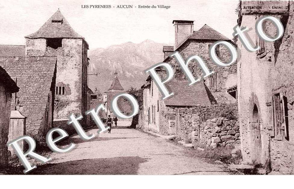 Entree du Village