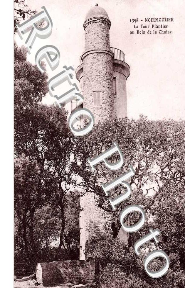 le Bois de la Chaise La Tour Plantier