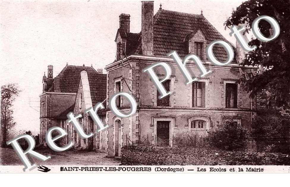 Les ecoles et la mairie