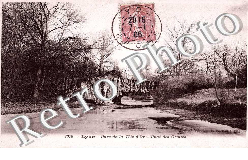 Parc de la Tete d'Or  PONT DES GROTTES