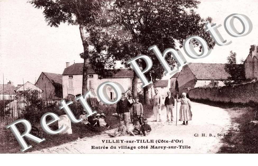 entree du village cote Marey-sur-Tille