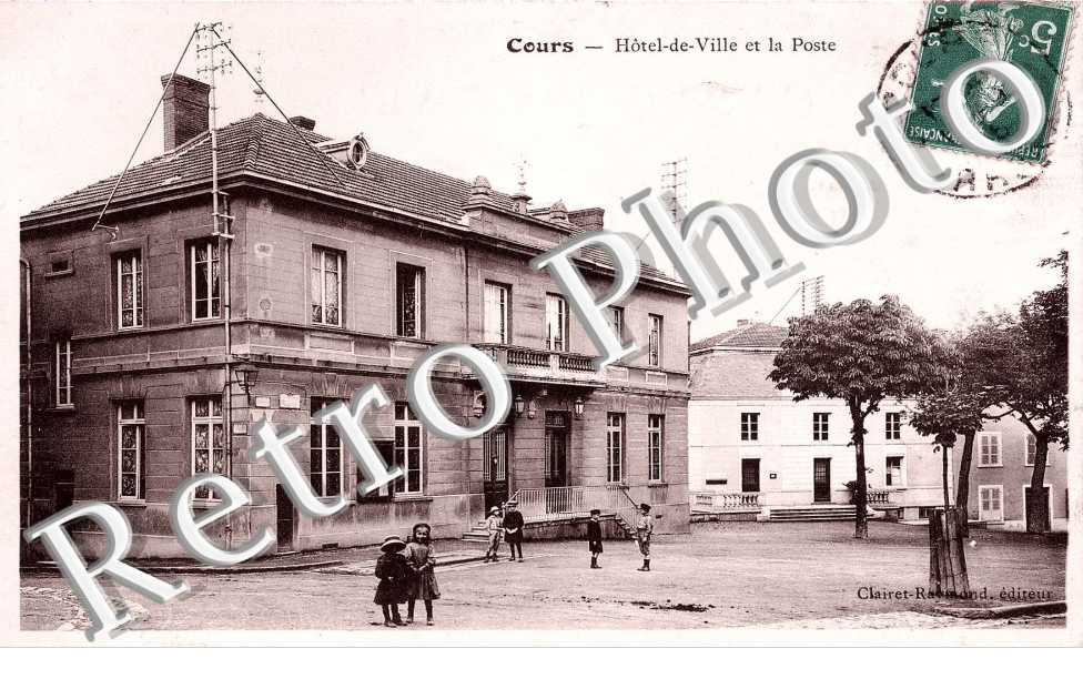 Hotel de ville et la poste
