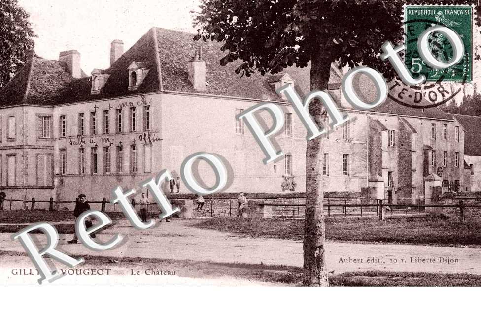 LE CHATEAU