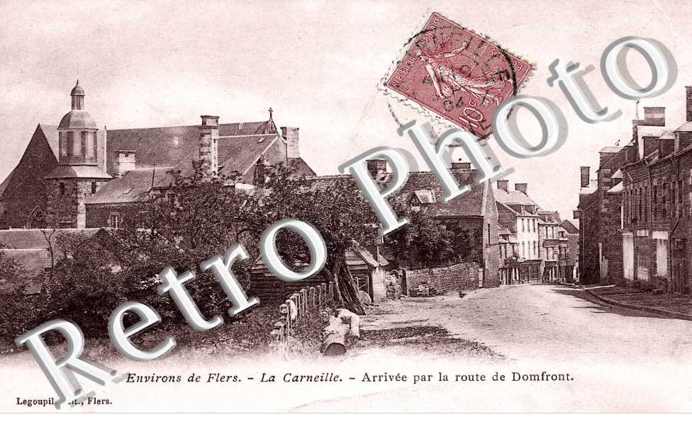 Arrivée par la Route de Domfront