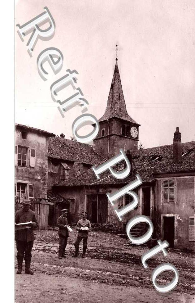 une rue du village