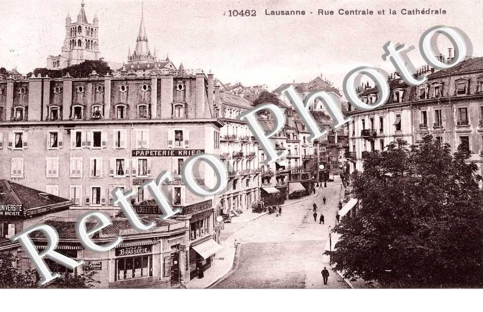 rue centrale et cathedrale.