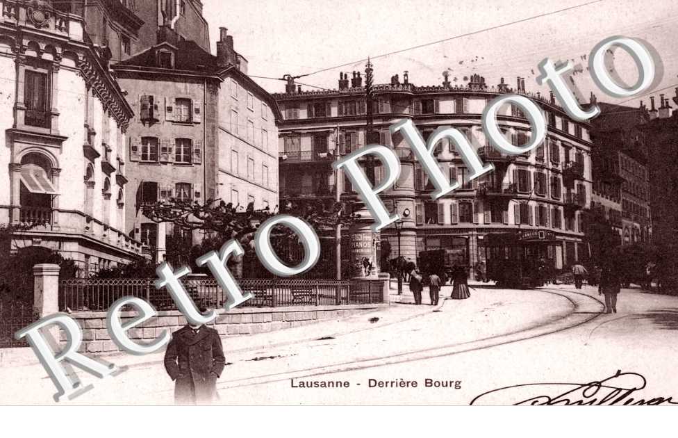 Derriere Bourg
