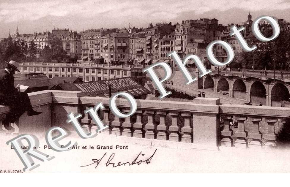 place Bel Air et le grand pont.