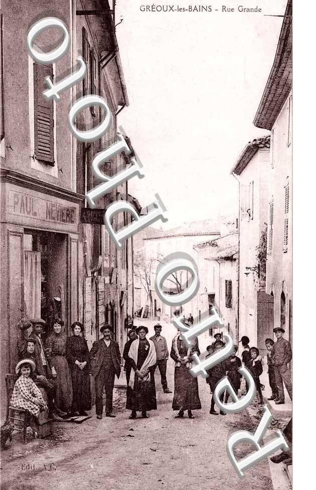 Rue Grande -  magasin Paul Neviere