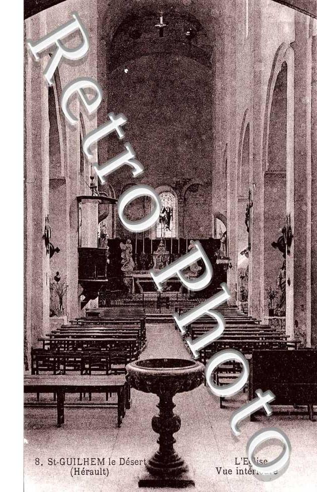 interieur de l'Eglise.