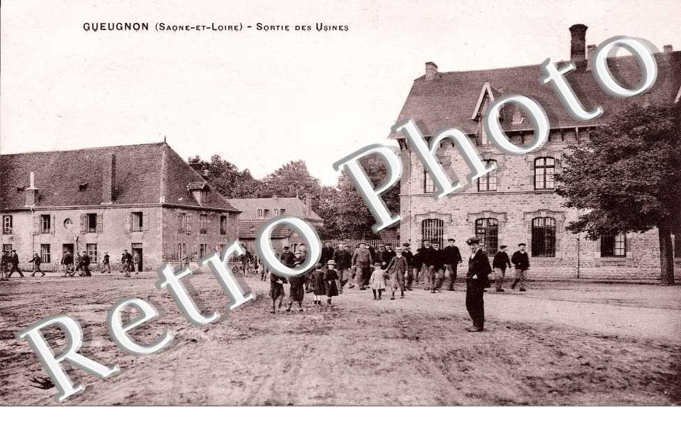 Sortie des usines