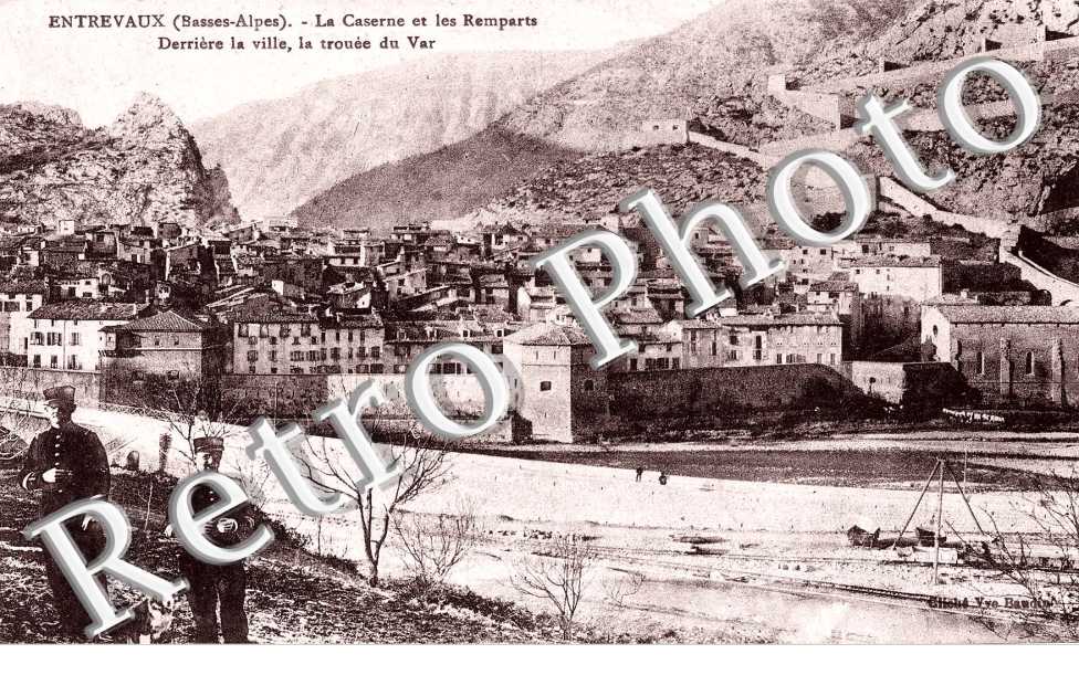 La caserne et les remparts