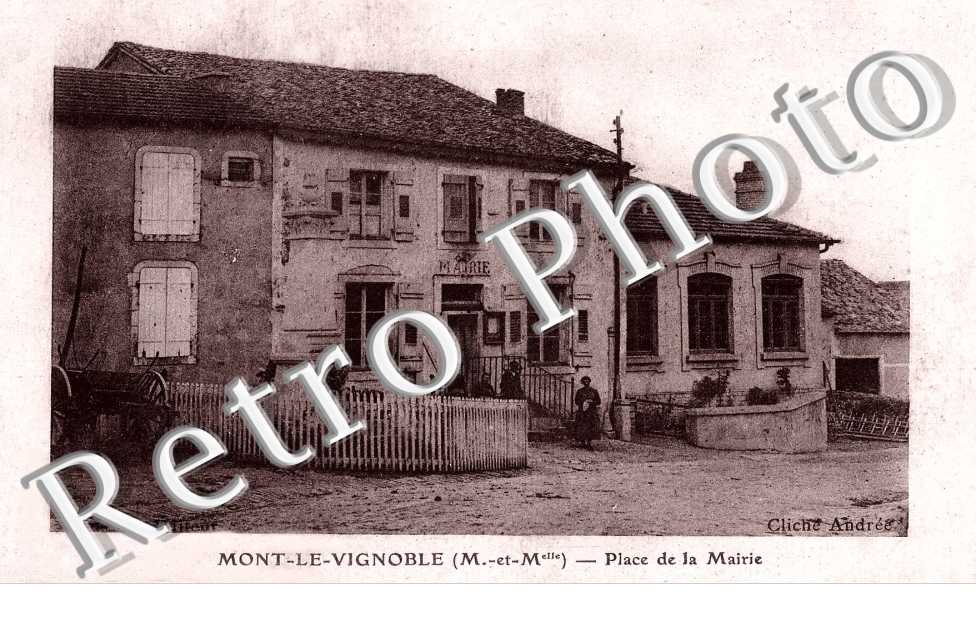 PLACE DE LA MAIRIE