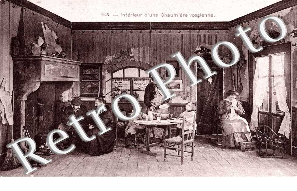 Interieur d&#039;une Chaumiere vosgienne