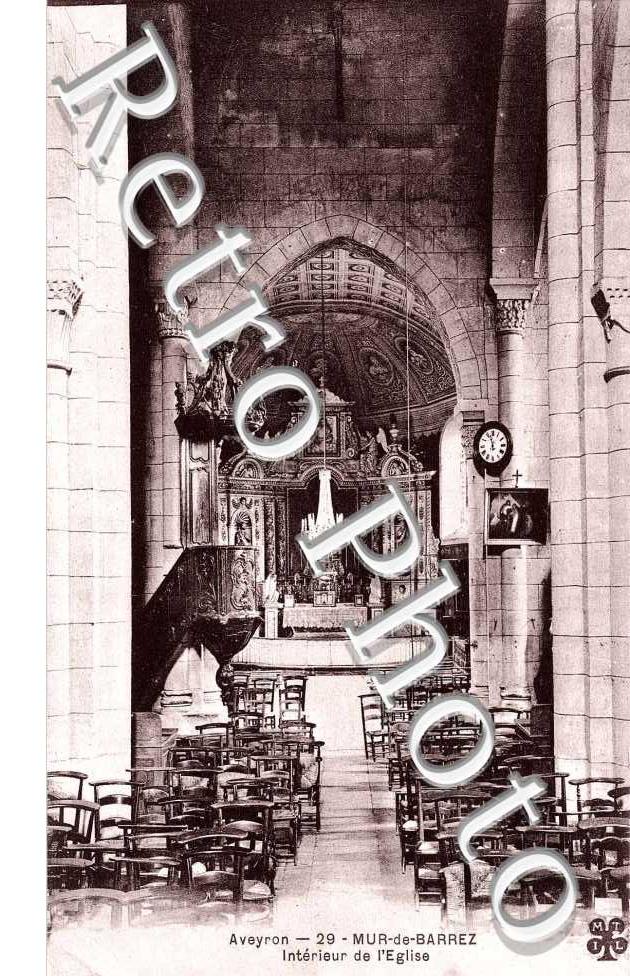 interieur de l'eglise