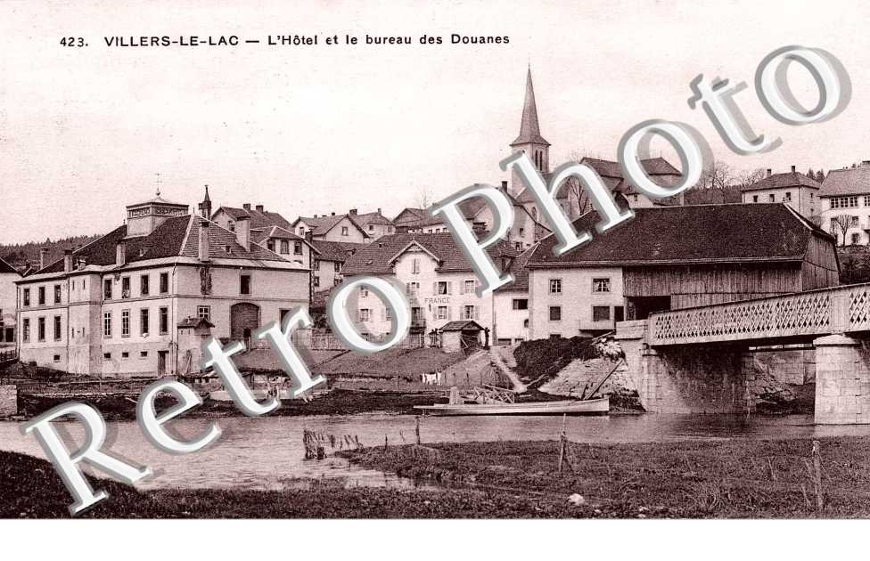 Villers-le-Lac, l&#039;Hotel et le Bureau des Douanes