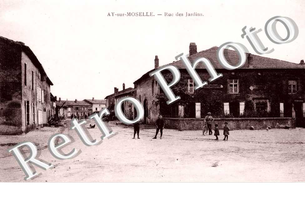 rue des Jardins.