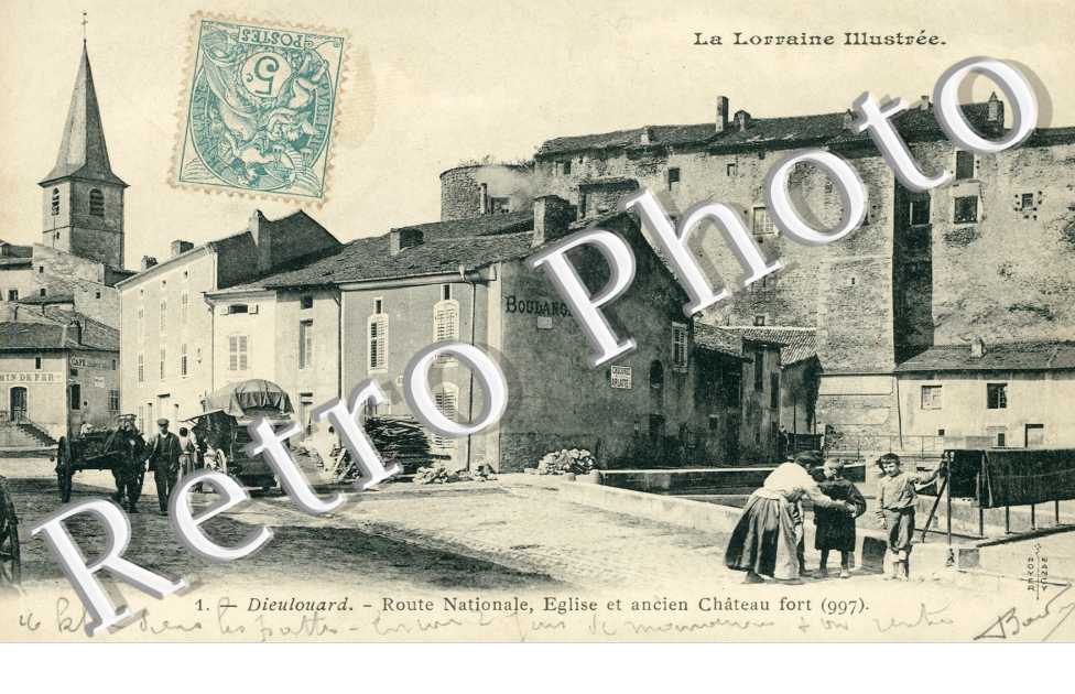 route nationale - eglise et ancien chateau fort