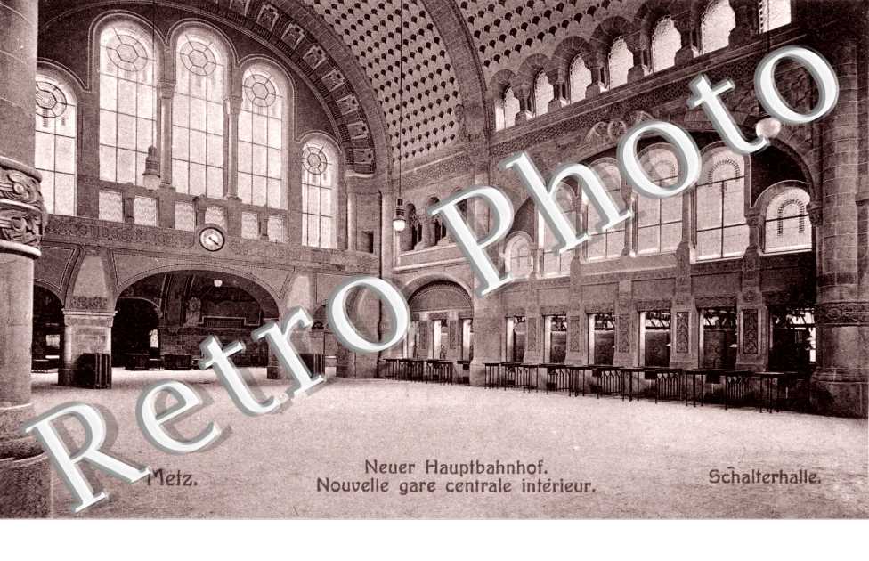 Nouvelle gare centrale intieur - Neue Hauptbahnhof - Schalterhalle