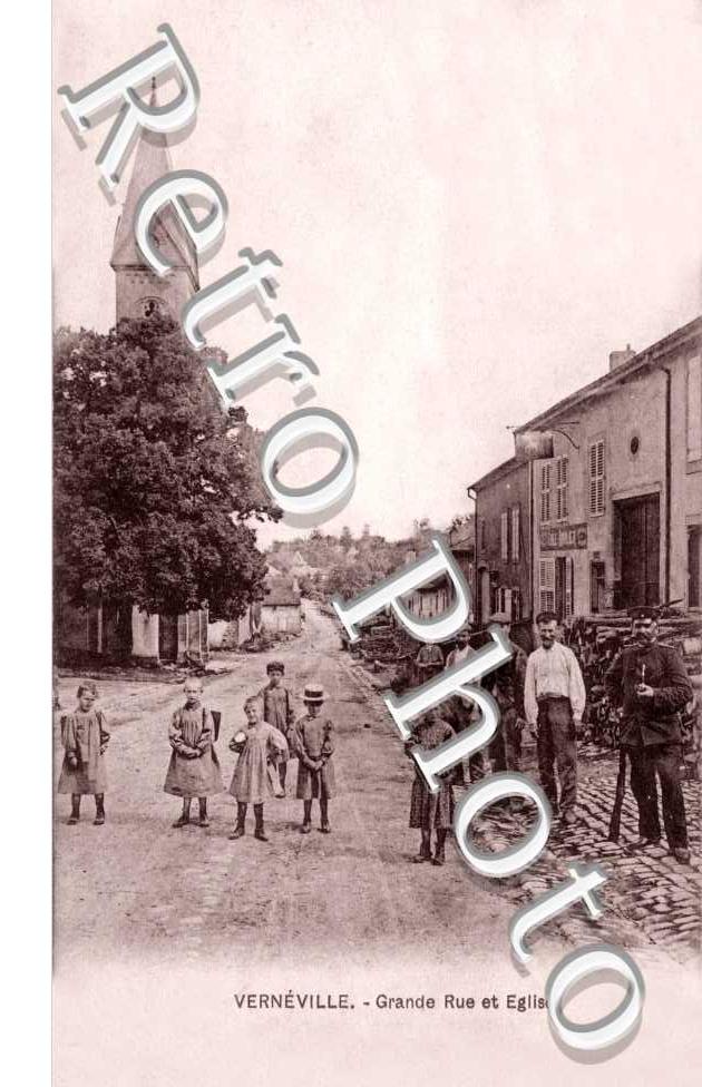 grande rue et eglise