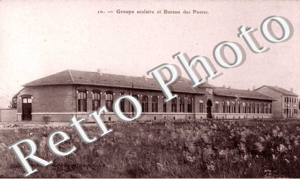 groupe scolaire et bureau des postes