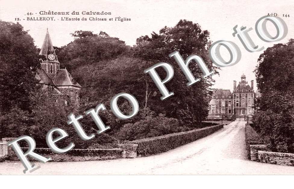 l&#039;entree du chateau et l&#039;eglise