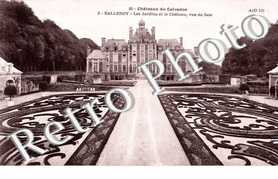 les jardins et le chateau, vus de face