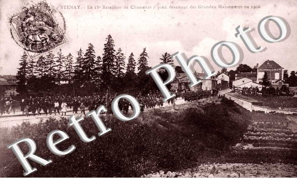 le 18eme bataillon de chasseurs a pied revenant des Grandes Manoeuvres en 1906