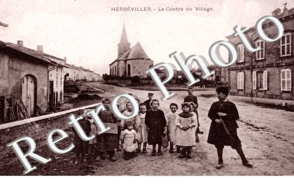 LE CENTRE DU VILLAGE